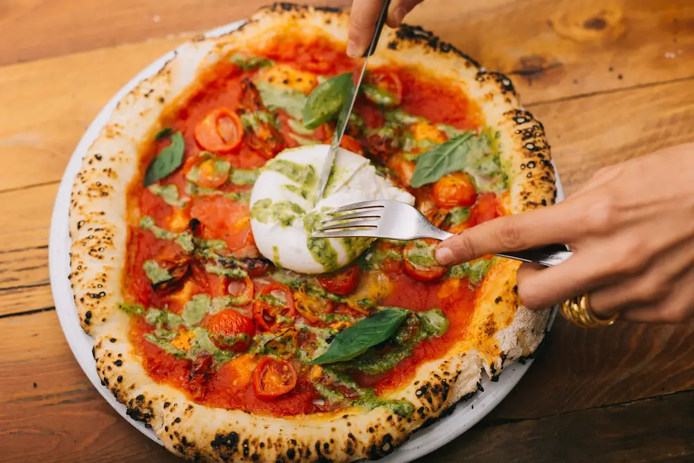 imagen 8 de La primera pizzería napolitana sin gluten de Madrid es Grosso Napoletano Senza Glutine.