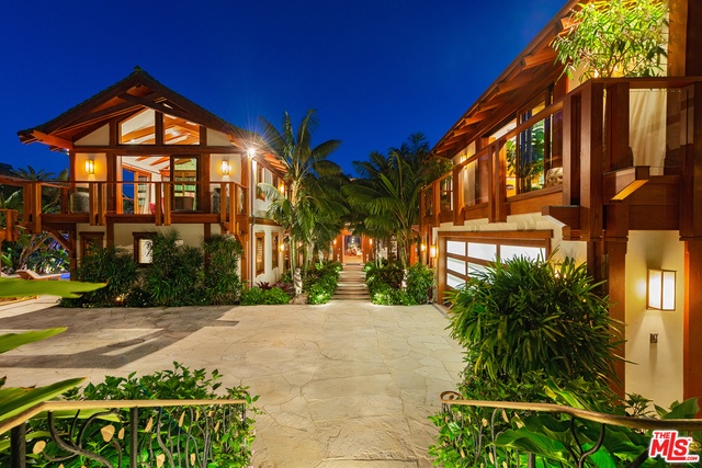 imagen 10 de Pierce Brosnan vende su casa en Malibú… ¡y qué casa!
