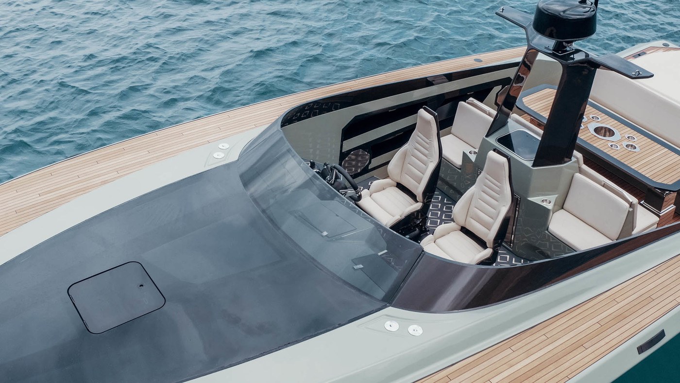 imagen 4 de Say Carbon 42 Yacht ¿a quién le amarga un yate?