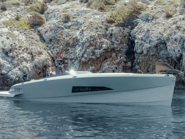 Say Carbon 42 Yacht ¿a quién le amarga un yate?