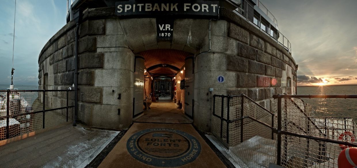 imagen 3 de Se vende el original hotel boutique Spitbank Fort.