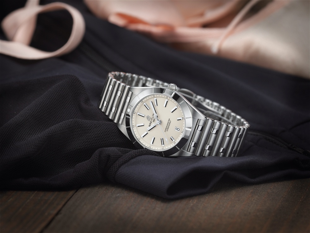 imagen 15 de Chronomat 36 y 32: relojes versátiles para mujeres Breitling.