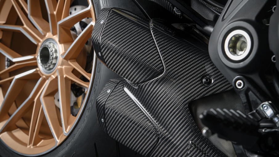imagen 11 de Ducati Diavel 1260 Lamborghini: cuando los detalles marcan la diferencia.