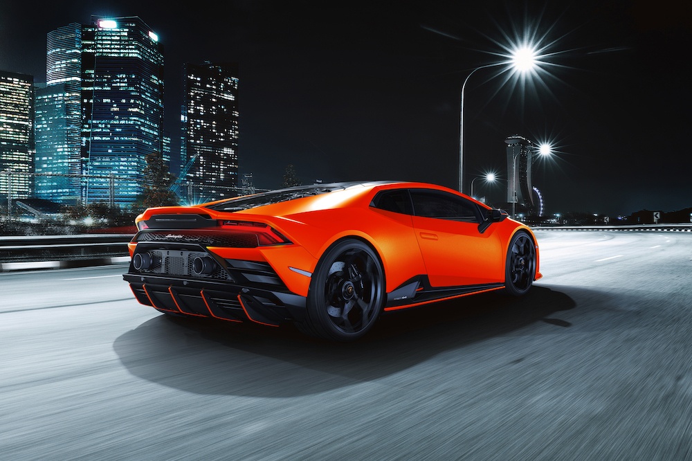 imagen 1 de Huracán EVO Fluo Capsule, el Lamborghini más descarado.