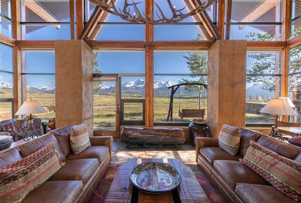 imagen 5 de ¿Querrías vivir en un rancho de Colorado diseñado originalmente para Oliver Stone?