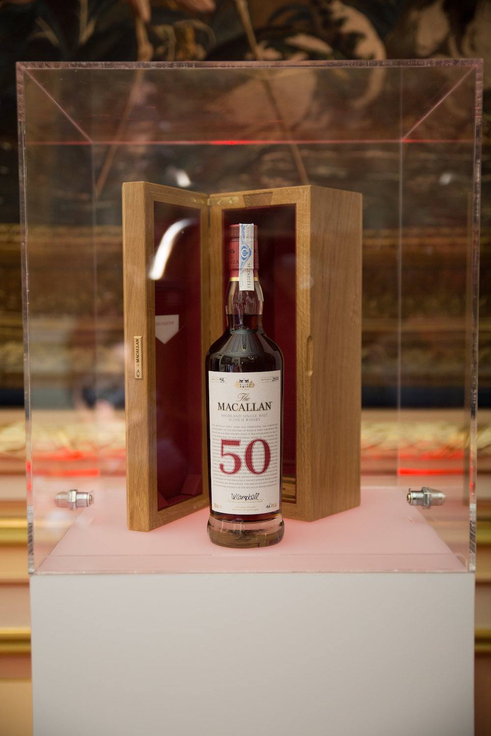 imagen 5 de The Macallan Red Collection: el hombre del pelo rojo y un whisky de 80.000 euros.