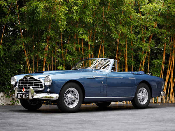 Aston Martin DB2/4 drophead: un coche exclusivo y de coleccionista a subasta.