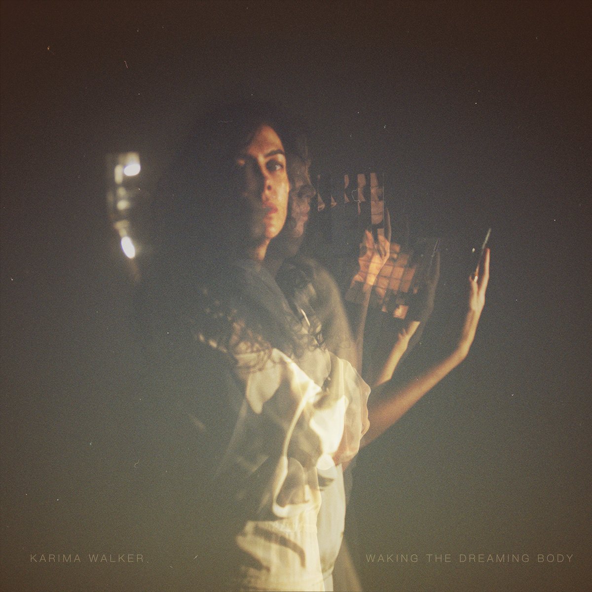 imagen 3 de Karima Walker anuncia su nuevo disco con un primer single de adelanto.