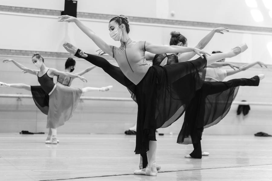 imagen 5 de La Compañía Nacional de Danza presenta el estreno absoluto de Giselle.