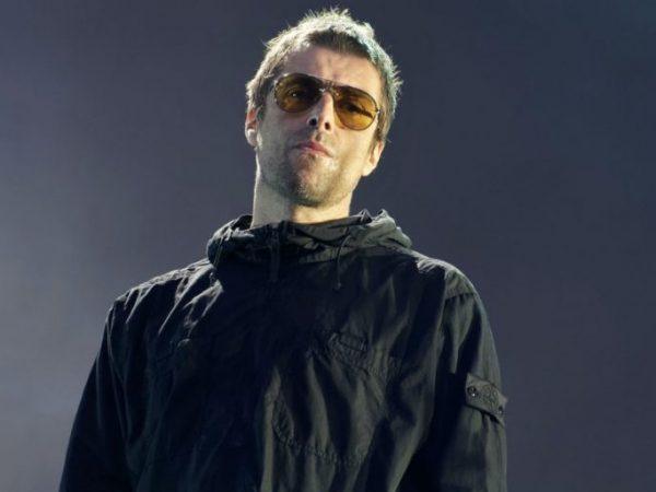 Liam Gallagher estrena un nuevo single con una delicada y maravillosa canción.