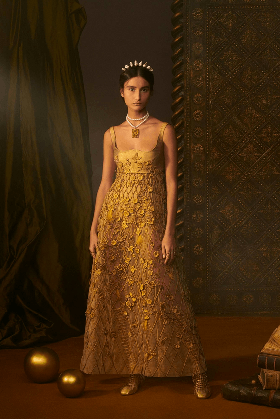 imagen 21 de Alta costura, primavera y Dior, una colección de fantasía aristocrática.