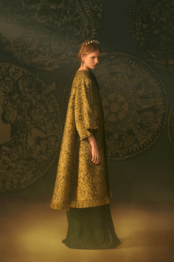 imagen 32 de Alta costura, primavera y Dior, una colección de fantasía aristocrática.