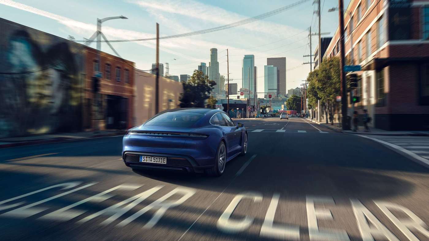 imagen 12 de Así es el Porsche Taycan Sedan 2021.