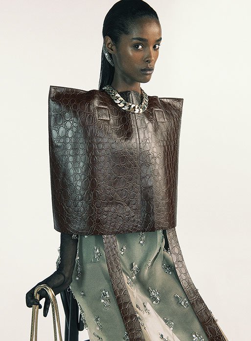 imagen 8 de Así vestirá Givenchy la próxima primavera.