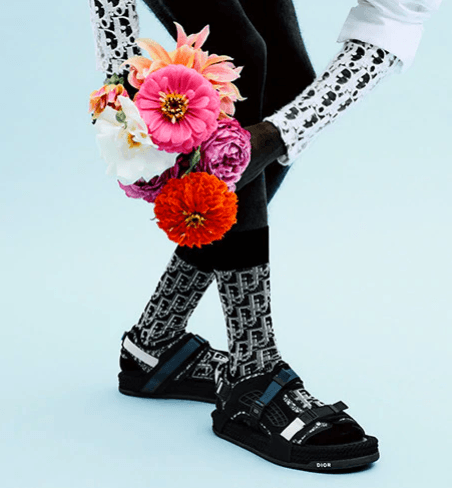 imagen 8 de La colección de Dior para hombres a los que les gustan las flores ya está en venta.
