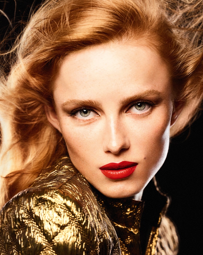 imagen 1 de Rouge Allure Velvet, Le Lion de Chanel: una edición limitada del rojo de labios que buscas.