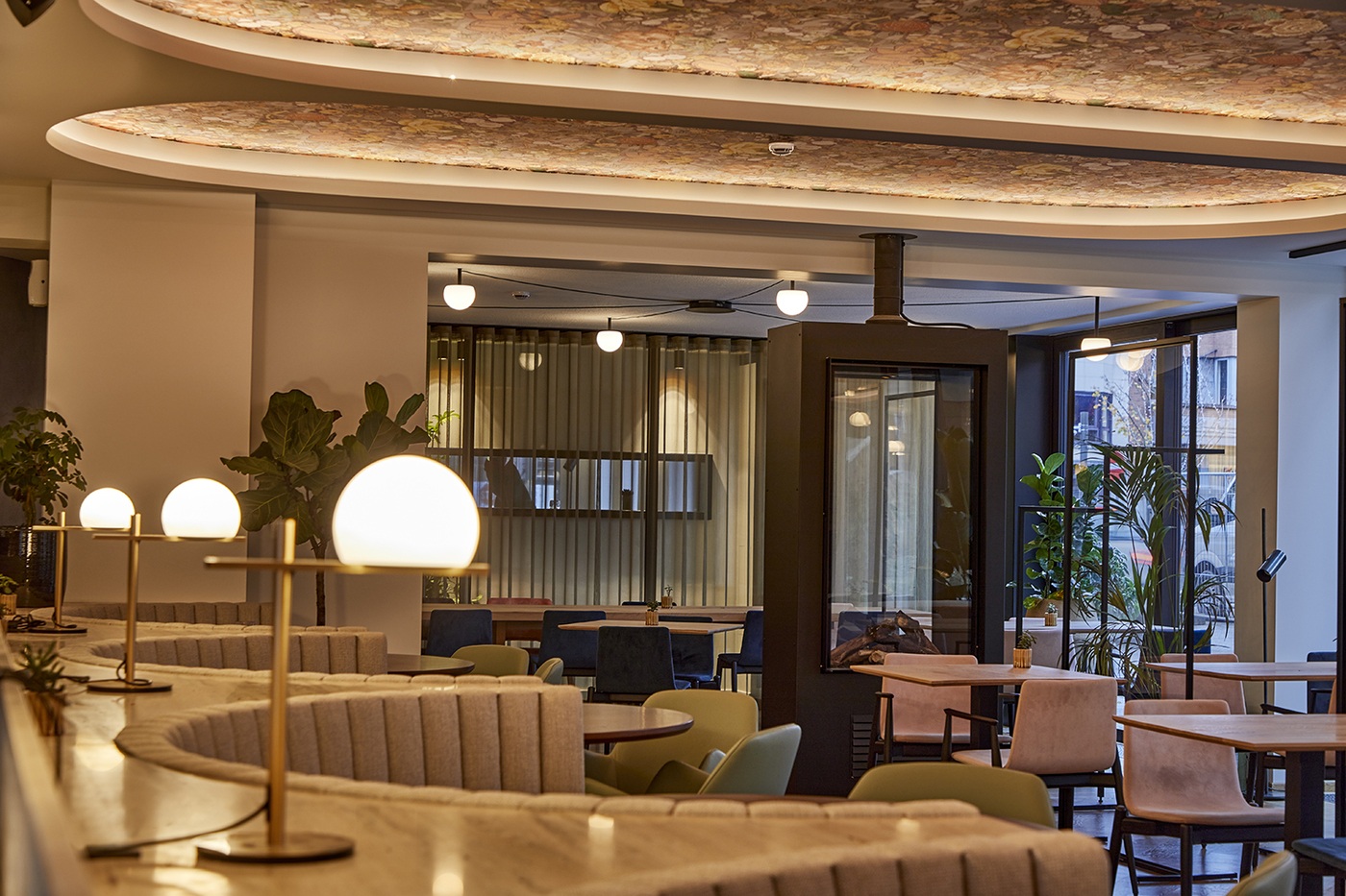 imagen 5 de Estiluz ilumina el hotel belga Hashotel.