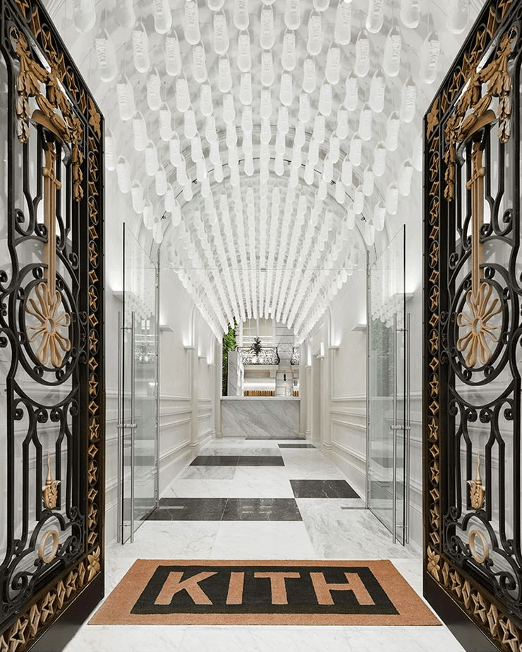 imagen 2 de Kith inaugura una tienda espectacular en París.