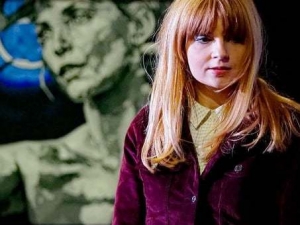 Lia Pamina se une a Os Peregrinos para rendir homenaje a Rosalía de Castro.