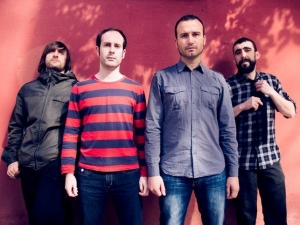 Octubre adelanta la primavera con el soleado pop que atesora su nuevo disco.