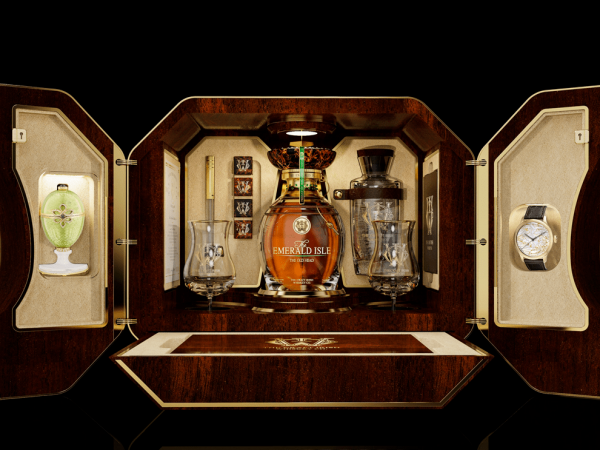 The Emerald Whisky Collection: cristal, whisky, tiempo y un huevo de Fabergé.