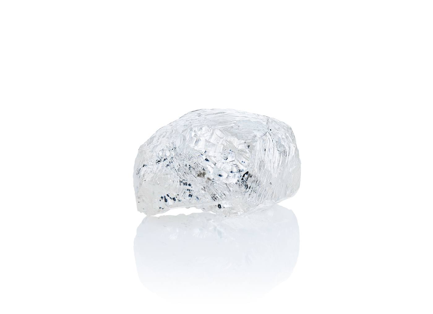 imagen 4 de Alrosa celebra su subasta número 100 de diamantes grandes poniendo en venta uno de 242 quilates.