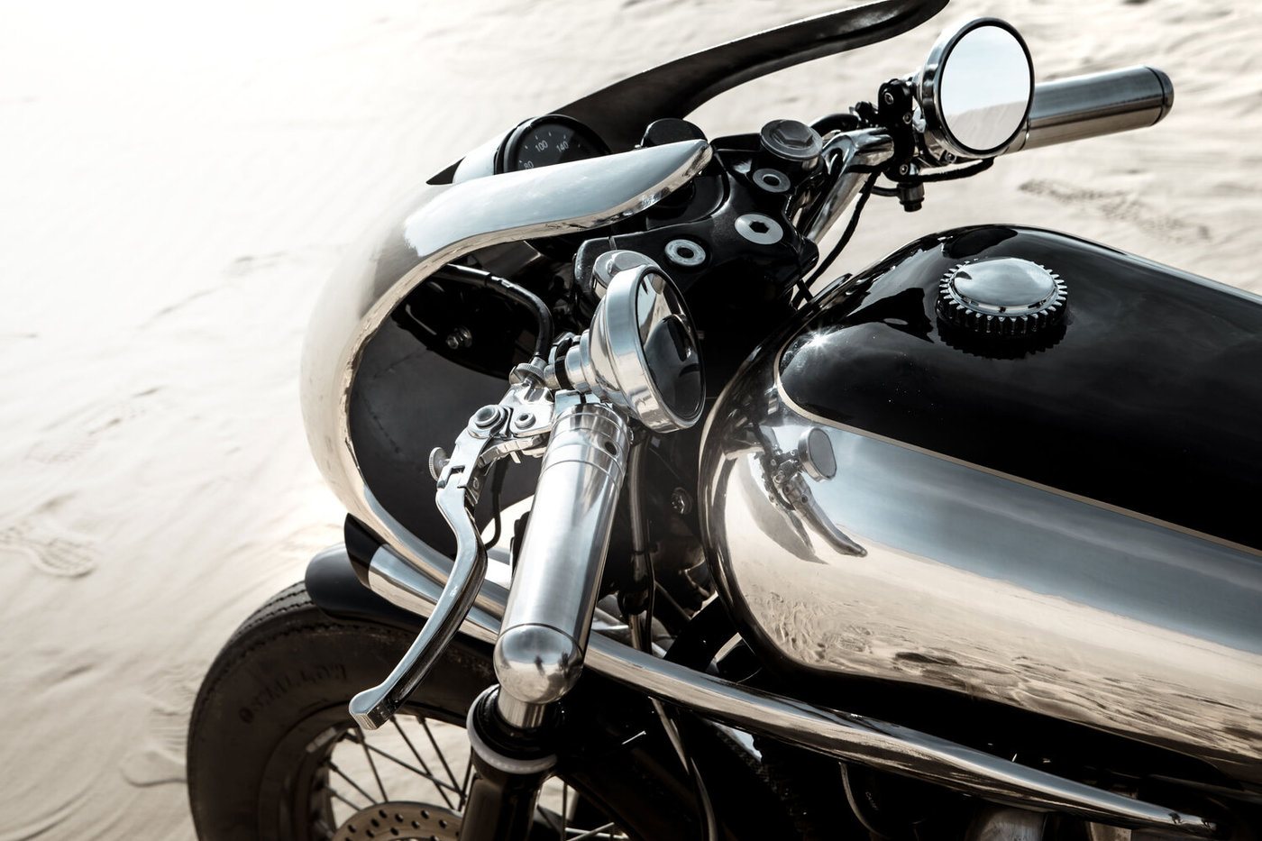 imagen 7 de Así es The Jaeger, la nueva motocicleta de Bandit9 Motorcycles.