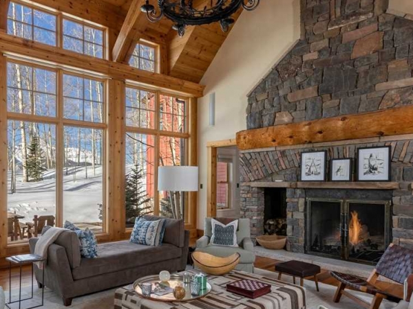 El cómico Jerry Seinfeld vende su casa de esquí en Telluride.