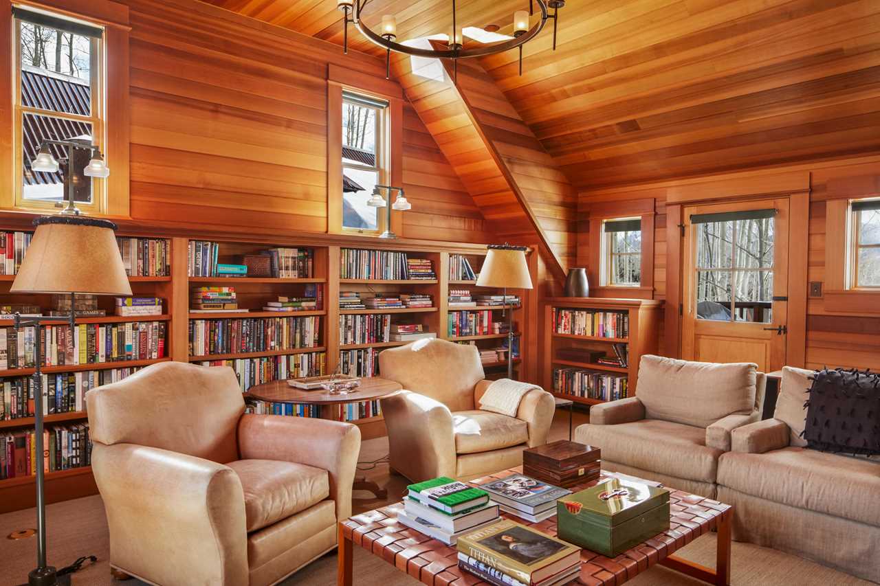 imagen 6 de El cómico Jerry Seinfeld vende su casa de esquí en Telluride.