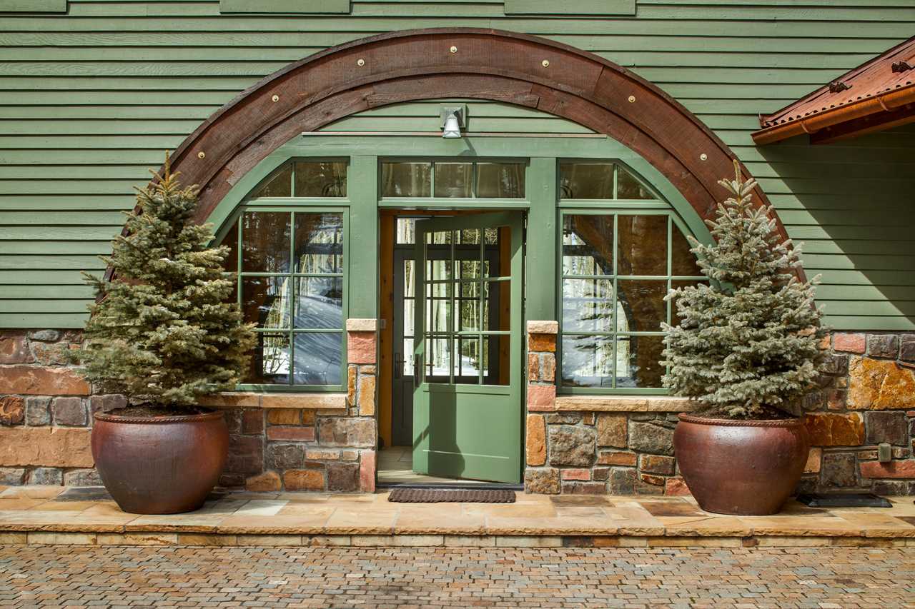 imagen 11 de El cómico Jerry Seinfeld vende su casa de esquí en Telluride.