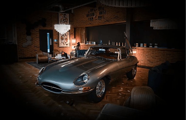 imagen 9 de Helm estrena la mejor restauración del mítico Jaguar E-Type.