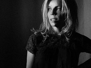 La cantante y compositora californiana Brigitte DeMeyer tiene nuevo álbum.