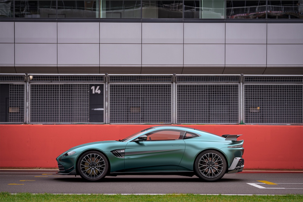 imagen 4 de Vantage F1 Edition, el Aston Martin de los amantes de la Fórmula 1.