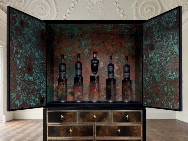 Black Bowmore Archive Cabinet, el whisky del medio millón de euros.