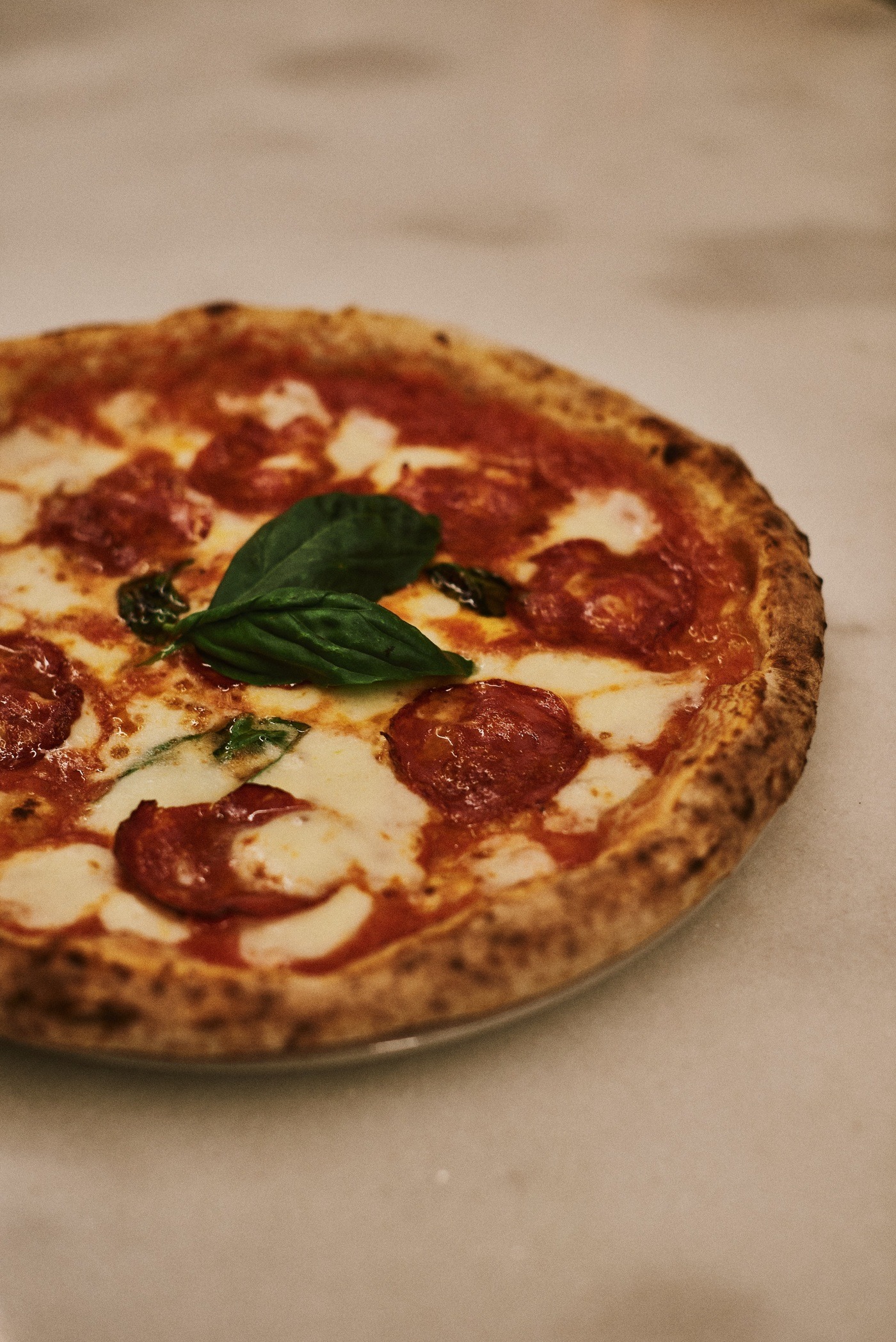 imagen 9 de La Pizzería, un nuevo restaurante en Chueca para comerte Italia (y no solo sus pizzas…).