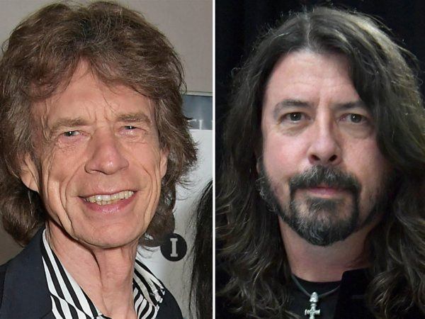 El cantante de los Stones, Mick Jagger, y el líder de Foo Fighters, Dave Grohl, juntos.