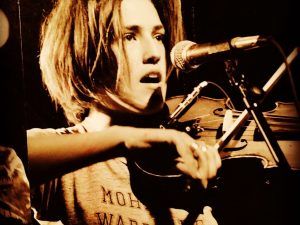 Planes para el futuro, Joan As Police Woman anuncia gira para febrero del próximo año.