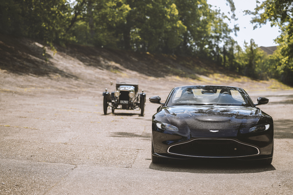 imagen 3 de Así celebra Aston Martin los 100 años de su coche deportivo más antiguo.