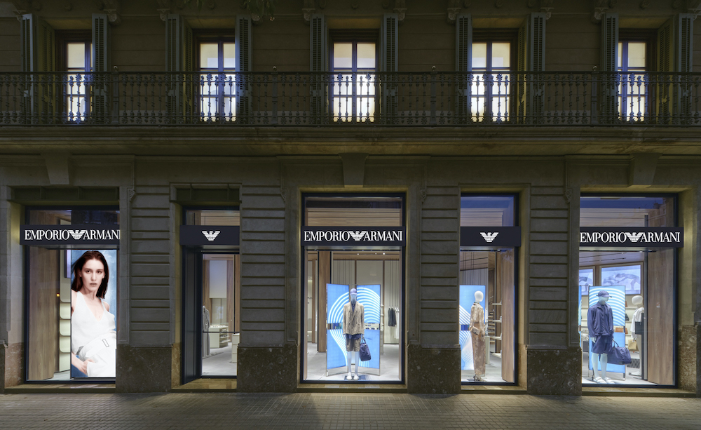 imagen 2 de Emporio Armani estrena tienda en Barcelona.