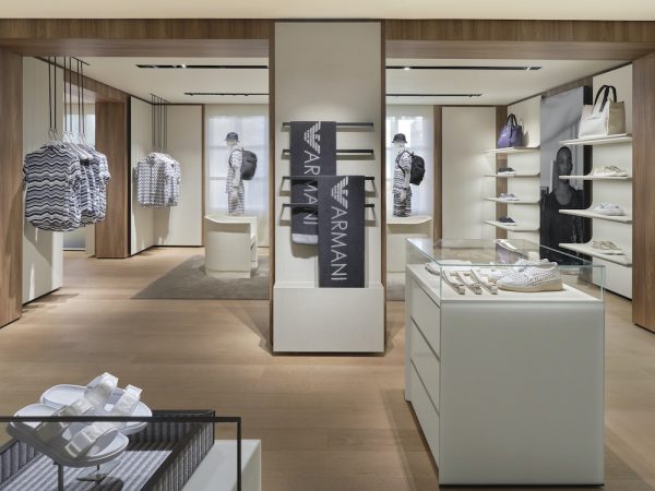 Emporio Armani estrena tienda en Barcelona.LOFF.IT