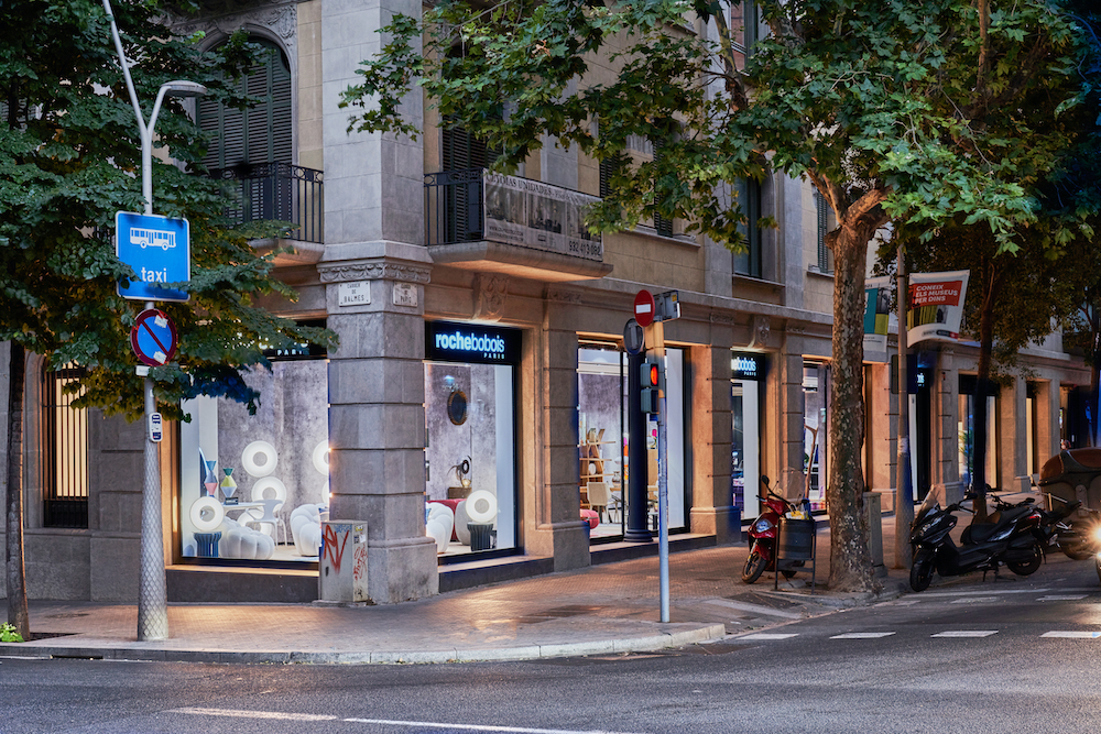 imagen 27 de Roche Bobois estrena tienda en Barcelona.