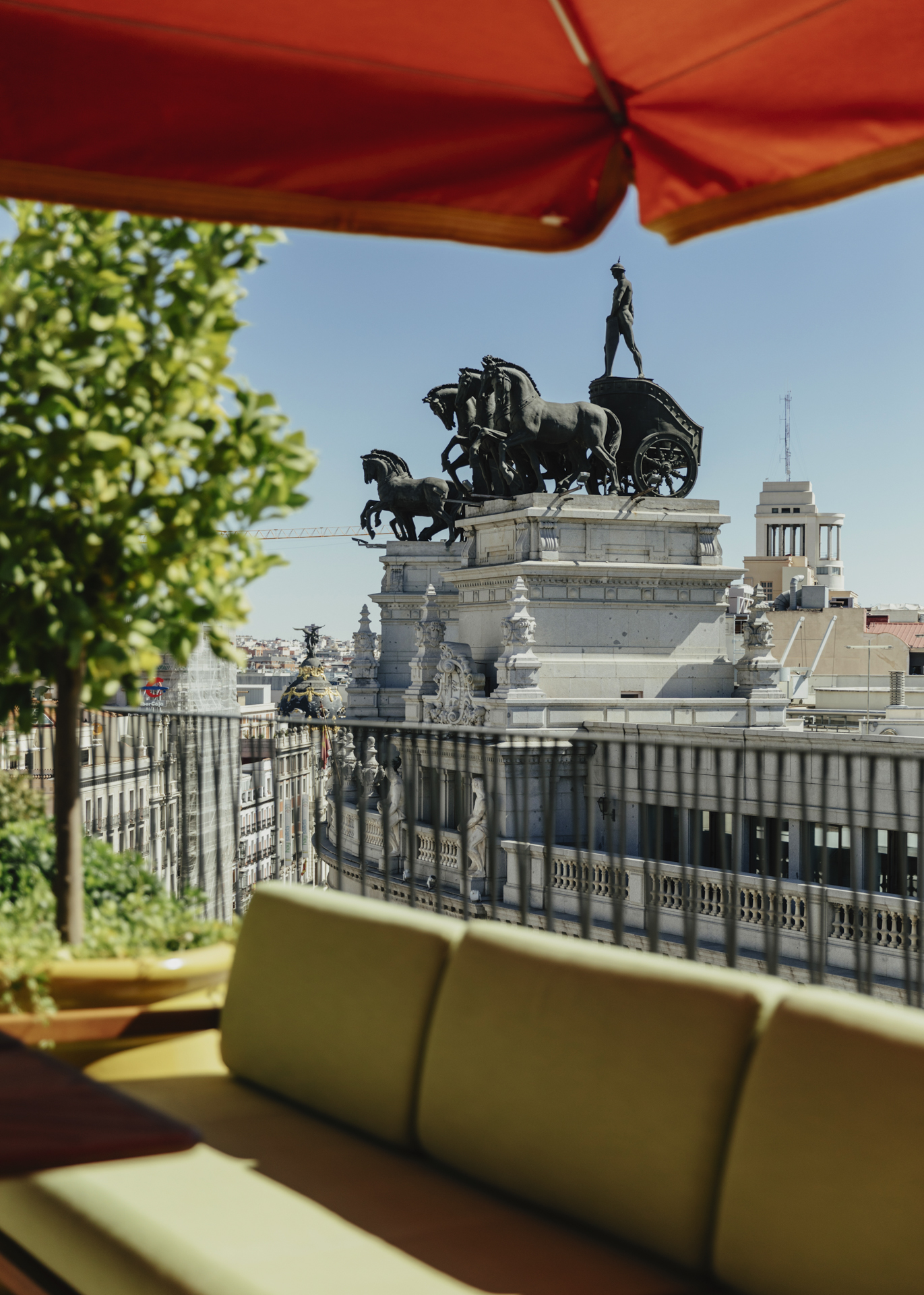 imagen 5 de ¿Todavía no conoces la terraza del Four Seasons de Madrid?