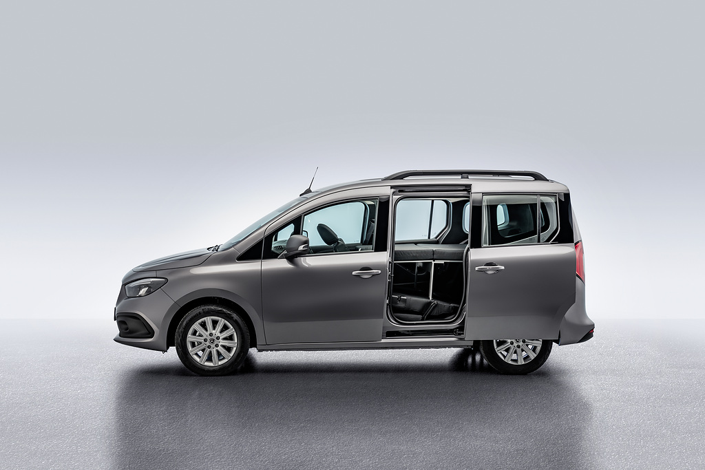 imagen 10 de Citan: Merceces Benz presenta su nueva camper.