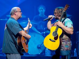 El actor Jack Black y Kyle Grass forman el dúo musical llamado Tenacious D.
