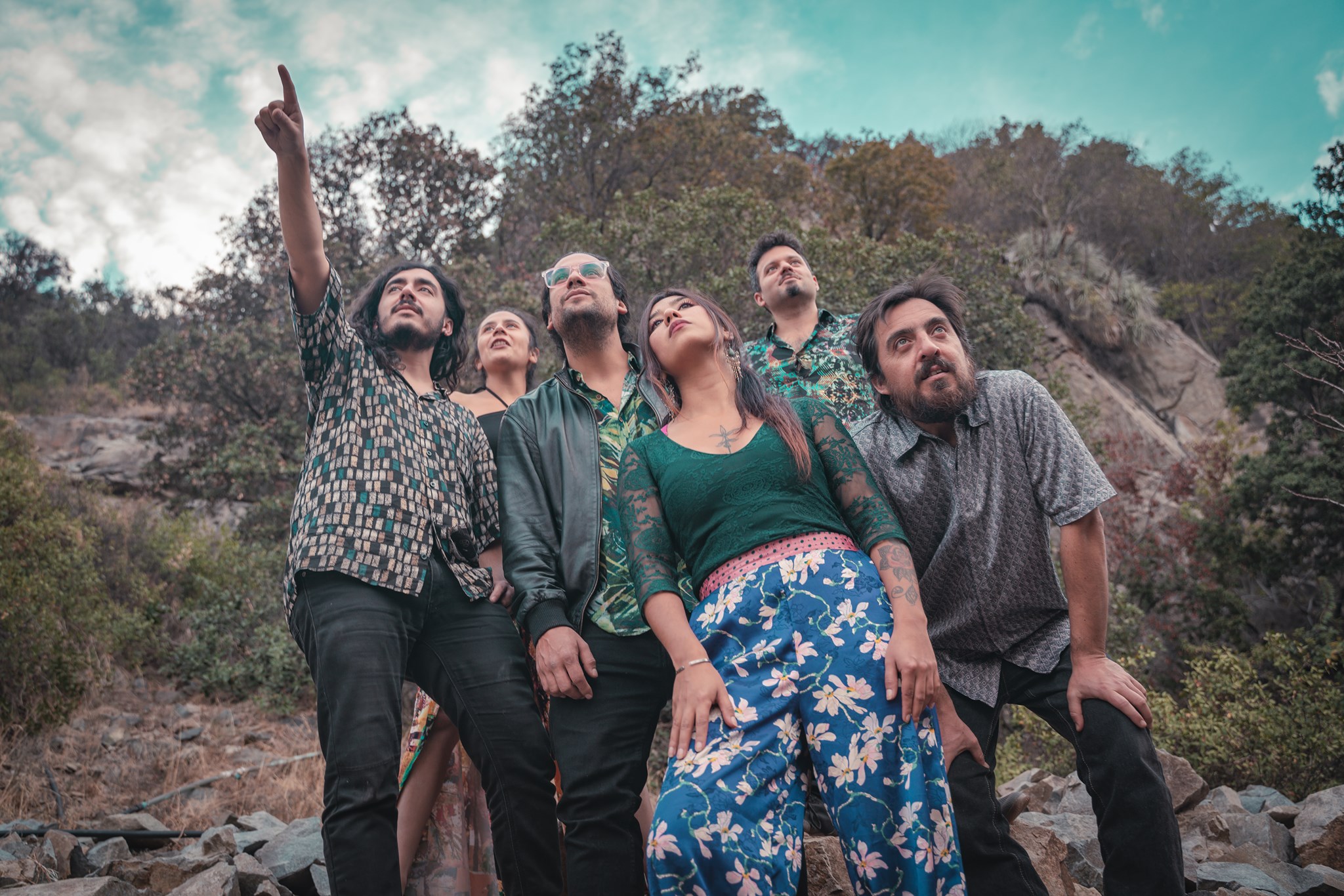 imagen 3 de El combo chileno Golosa La Orquesta lanza una nueva canción junto a Nano Stern.