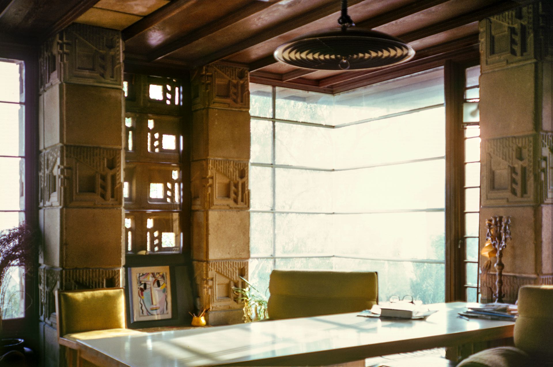 imagen 6 de Se vende la casa de los Freeman, obra y arte de Frank Lloyd Wright.