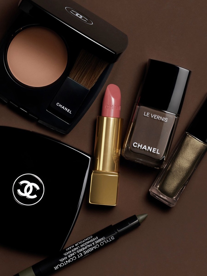 imagen 6 de Vittoria Ceretti presenta el maquillaje de otoño de Chanel.