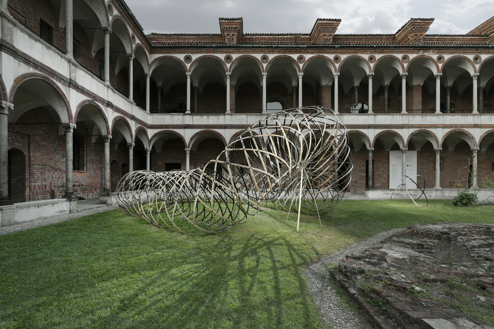 imagen 1 de Bamboo Ring, la instalación más sensorial de la Milan Design Week 2021.