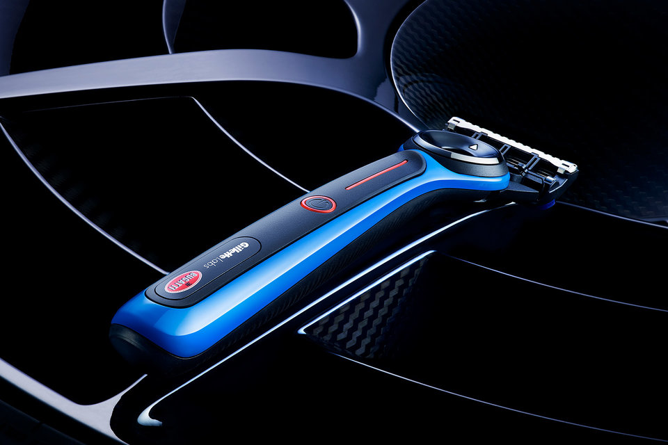 imagen 3 de GilletteLabs x Bugatti: tal vez no puedas conducir un Bugatti pero sí afeitarte con uno.