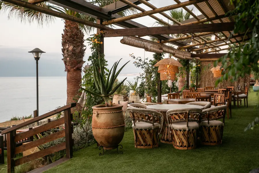 imagen 2 de Trocadero Estepona: la apuesta más chic para prolongar el verano.